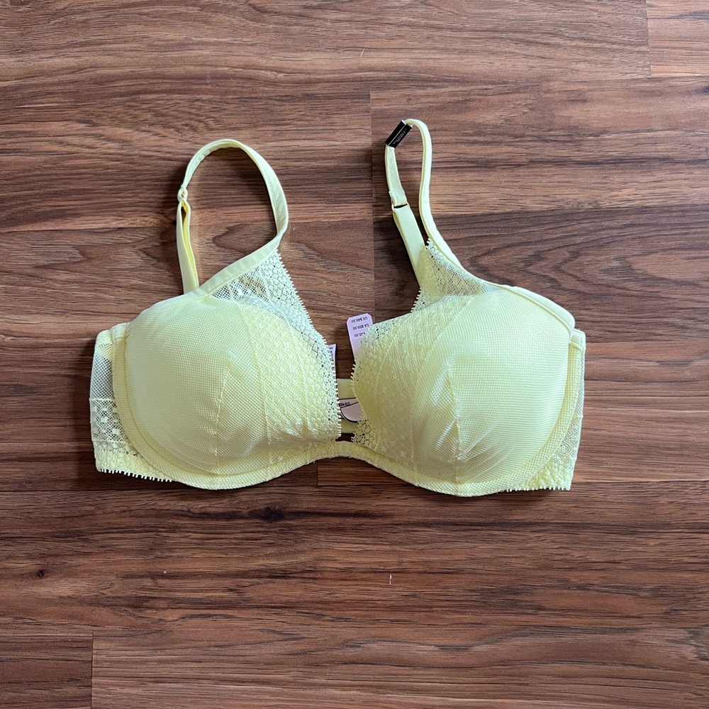 Victoria's Secret Yellow Lace Bra